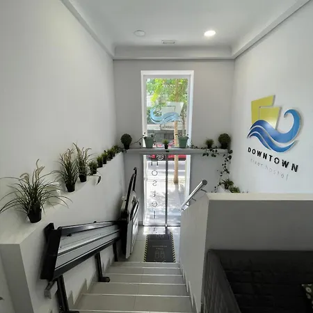 Hostel Downtown River San Sebastian