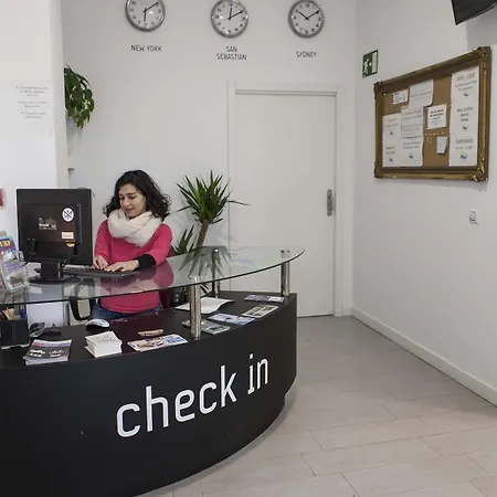 Hostel Downtown River