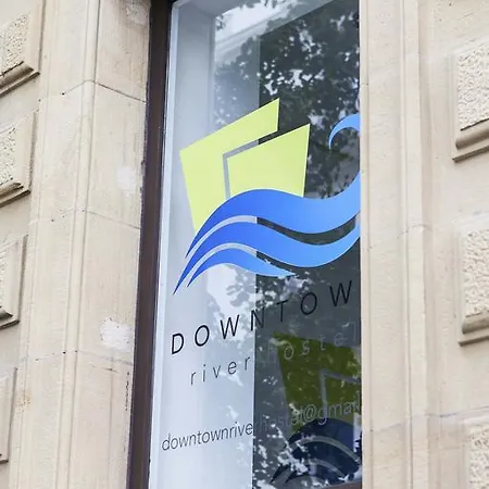Hostel Downtown River San Sebastian