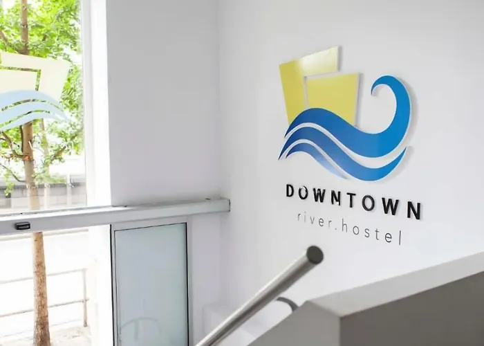 Хостел Downtown River Сан-Себастьян