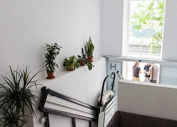 Хостел Downtown River Сан-Себастьян