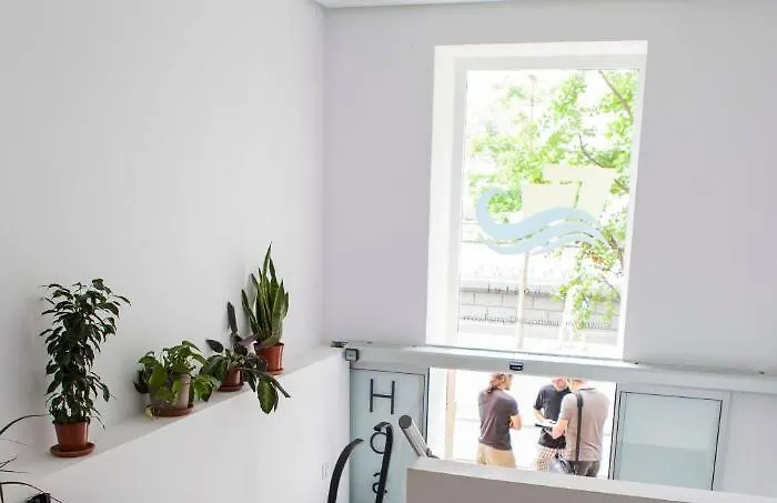 Хостел Downtown River Сан-Себастьян