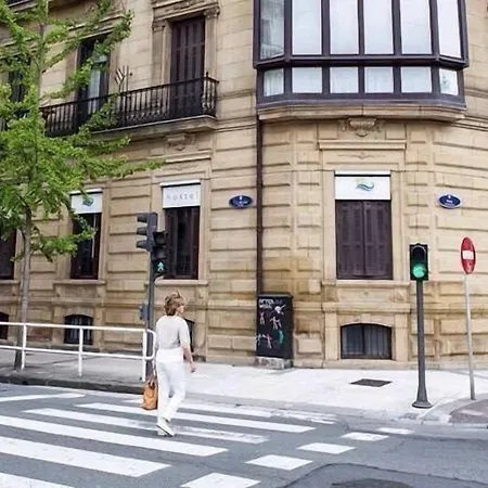 市中心江景旅馆 旅馆