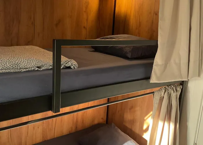 Hostal Downtown River *